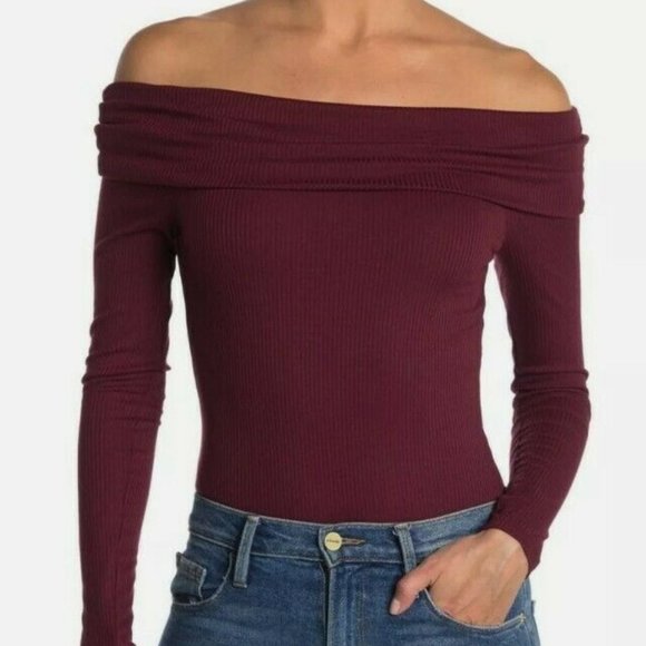 NWT AFRM Nia Off the Shoulder burgandy Wine Bodysuit Size Medium G134 - Picture 1 of 1